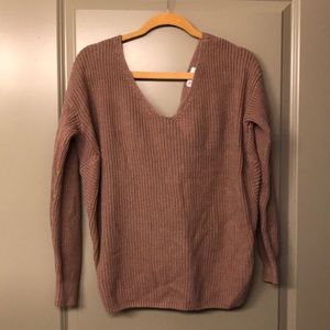 Open back loose sweater